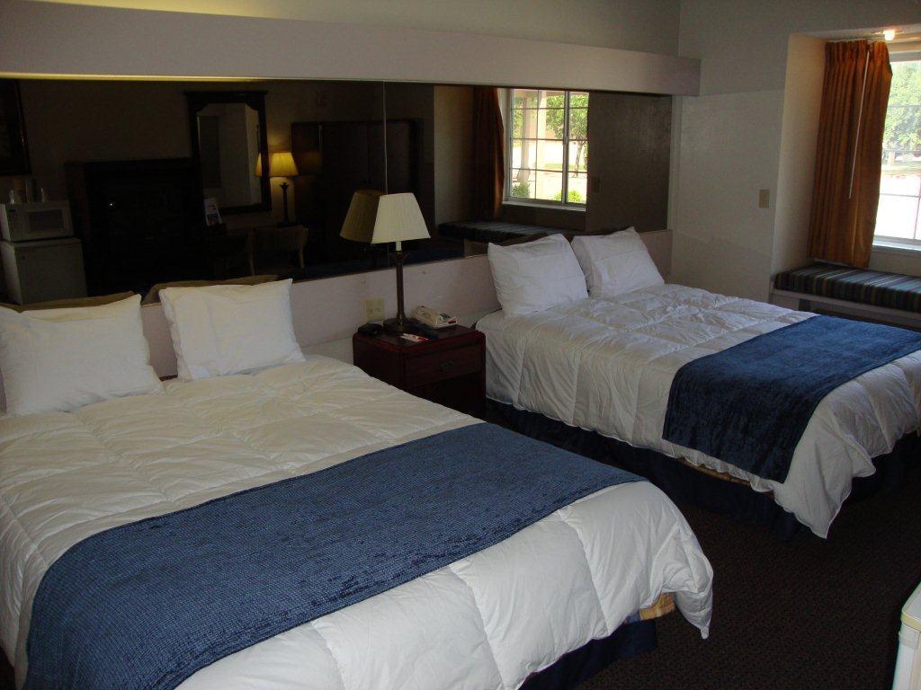 เอคโคโน่ ลอดจ์ แอนด์ สวีทส์ Hotel ลูอิสวิลล์ ภายนอก รูปภาพ